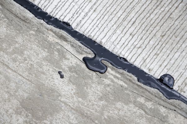 Cost of Pavement Crack Sealing in Destin