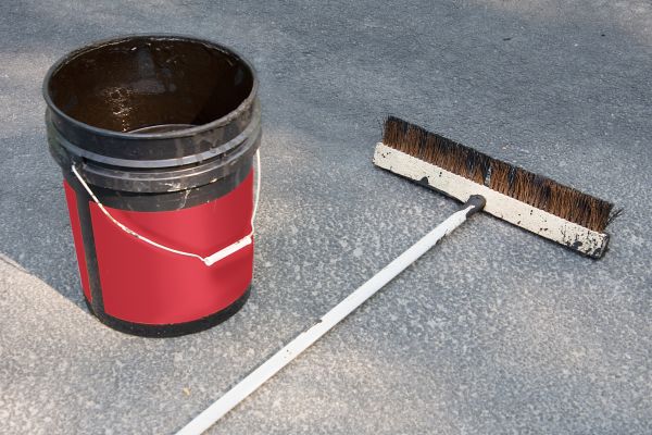 Tar Driveway Sealing Service